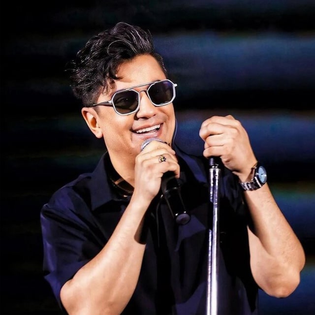 محسن ابراهیم زاده